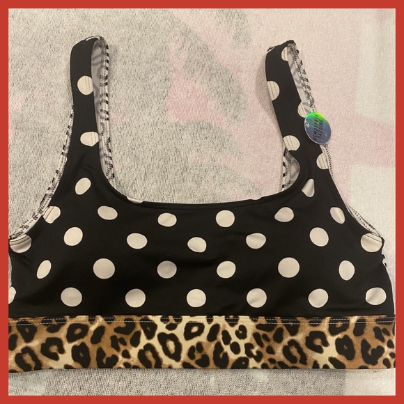 PINK Victoria's Secret Other - BNWT Pink Victoria Secret Ultimate Sports Bra